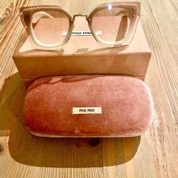 Miu miu sunglasses